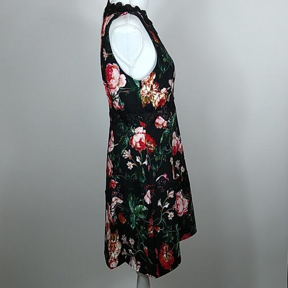 Chelsea28 Black Foxie Floral Fit & Flare Dress - Picture 6 of 10